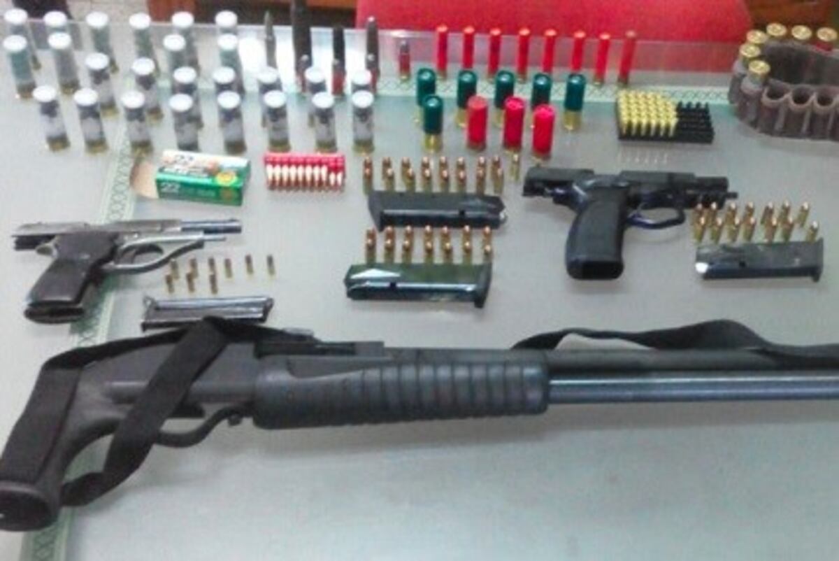 Armas halladas en una vivienda de Aldao\u002E (Archivo)