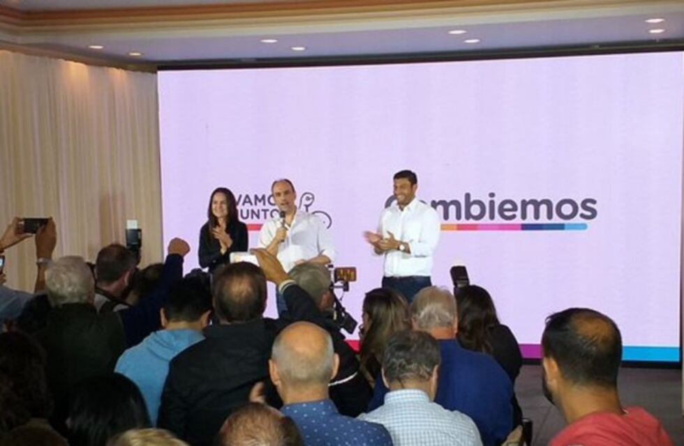 Corral dijo que la elección de Cambiemos en Santa Fe es sólo "un escalón"