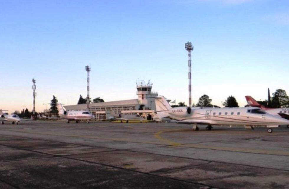 Aeropuerto de Sauce Viejo: nuevamente se posterga su apertura