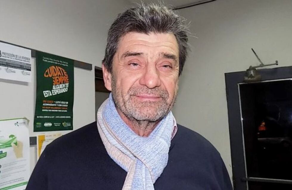 Fue a reclamar a una municipalidad pampeana y agredió al intendente con un palo