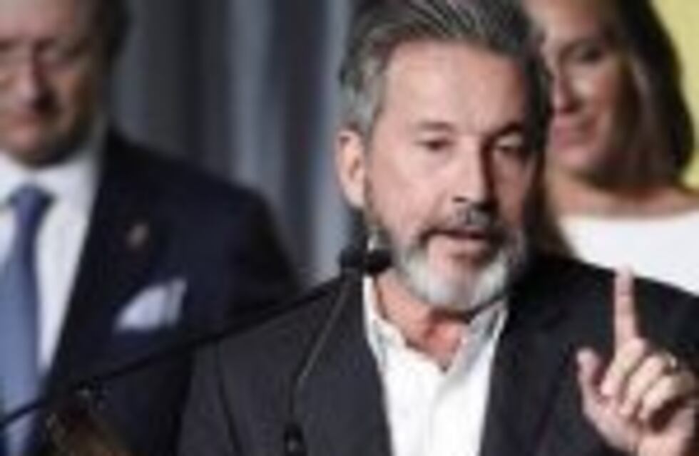 Montaner:"Mientras recibo un Grammy hay gente escarbando en la basura para comer"