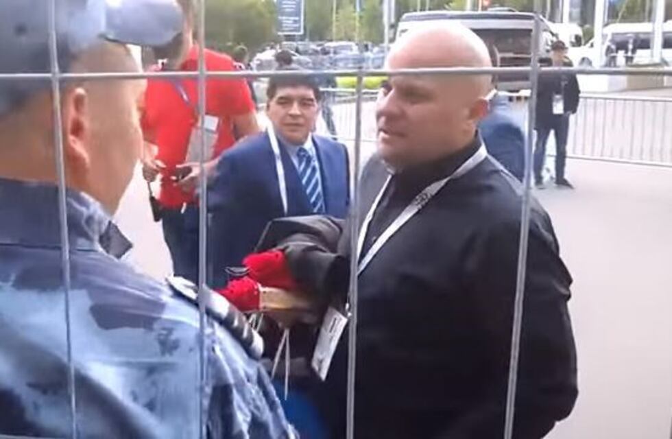 La policía rusa no reconoció a Maradona y le negó el ingreso a la fiesta inaugural de Rusia 2018