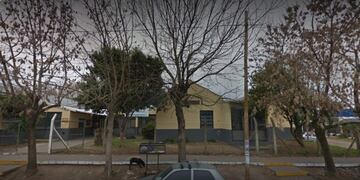 Escuela 74 de Ezpeleta, Quilmes (Captura)