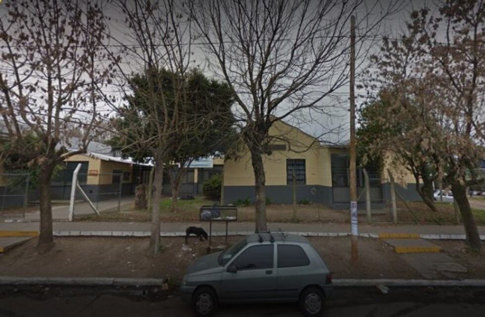 Quilmes: robaron una escuela por sexta vez y se llevaron un televisor LED y 70 computadoras