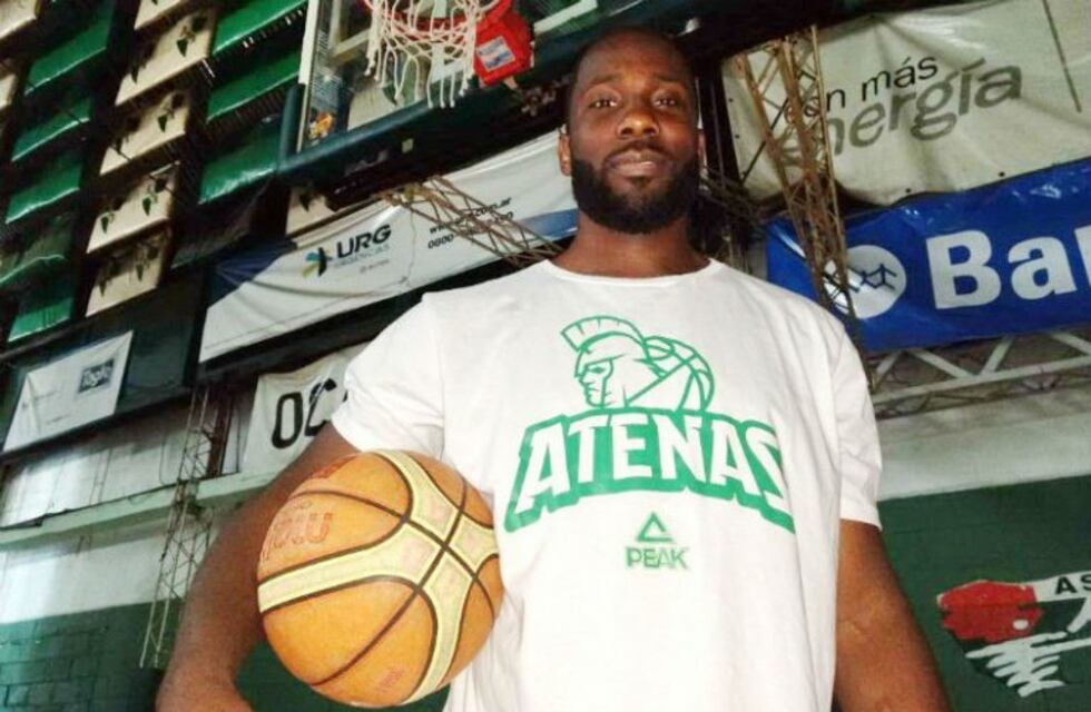 Llegó Rose, el extranjero elegido por Atenas