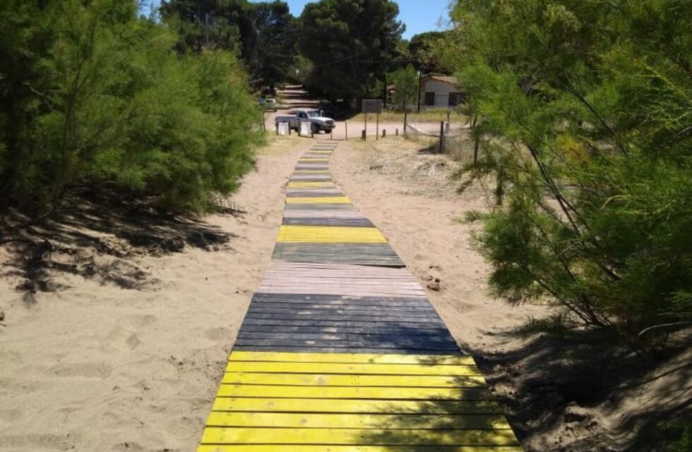 Instalaron en Pehuen Co las nuevas rampas construidas por internos