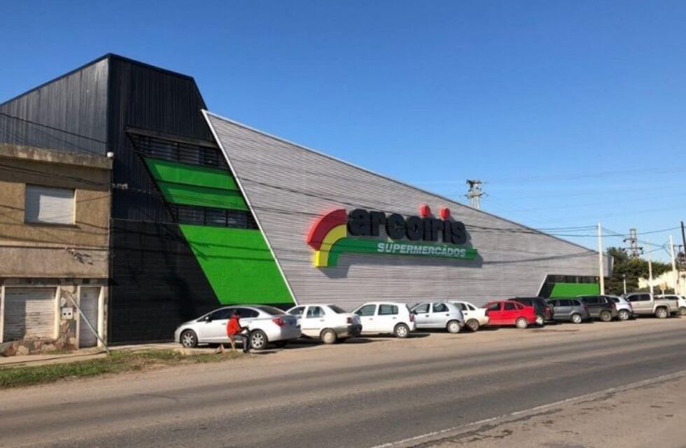 A una empleada de un supermercado de Pérez le robaron más de 800 mil pesos