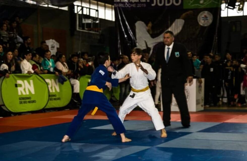 Se modificaron las condiciones de becas para los deportistas de Río Negro