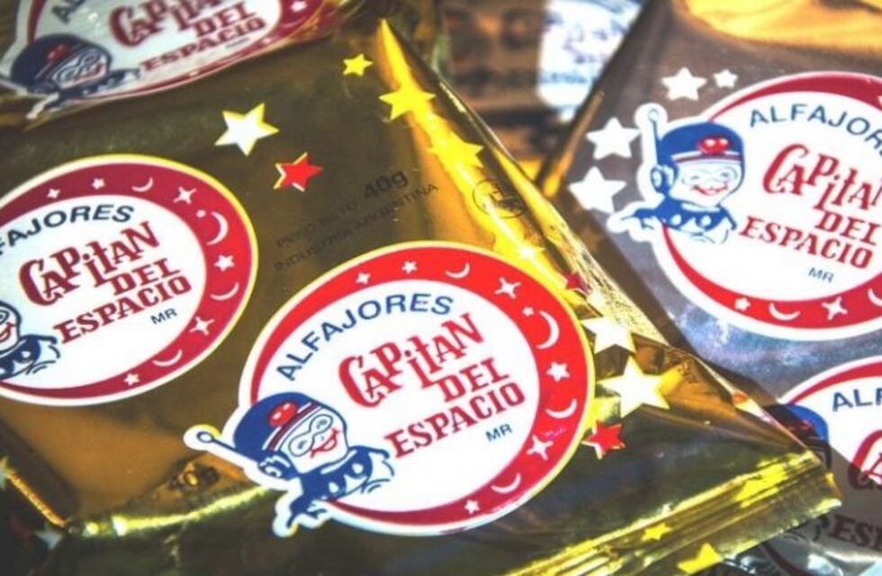 Por la Ley de Etiquetado Frontal, el alfajor Capitán del Espacio tendrá que hacer modificaciones