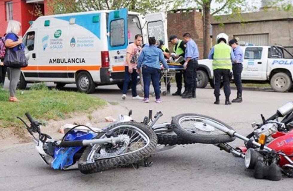 Chocaron dos motos en Santa Rosa y falleció un joven de 27 años