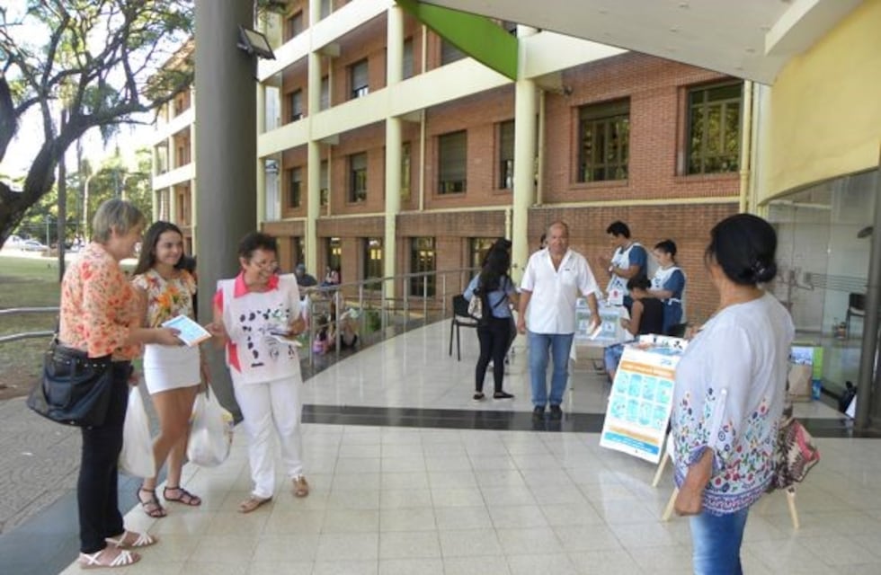 Dos casos sospechosos, sin infectados y 240 personas aisladas bajo vigilancia