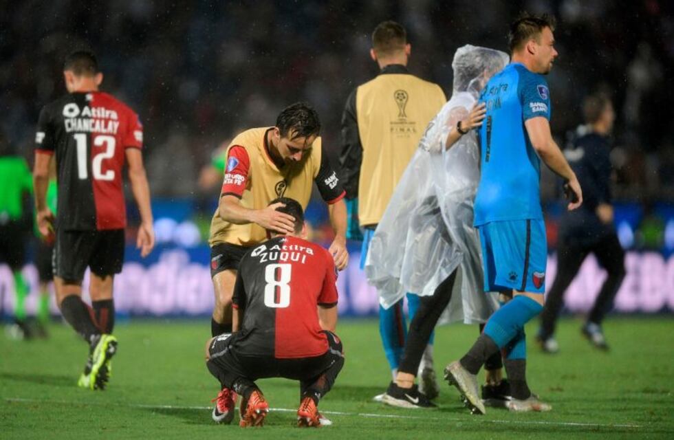 Colón se quedó sin Sudamericana: cayó 3 a 1 ante Independiente del Valle