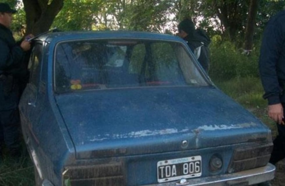 Urgente: los emboscaron, les tiraron piedras y mataron al conductor