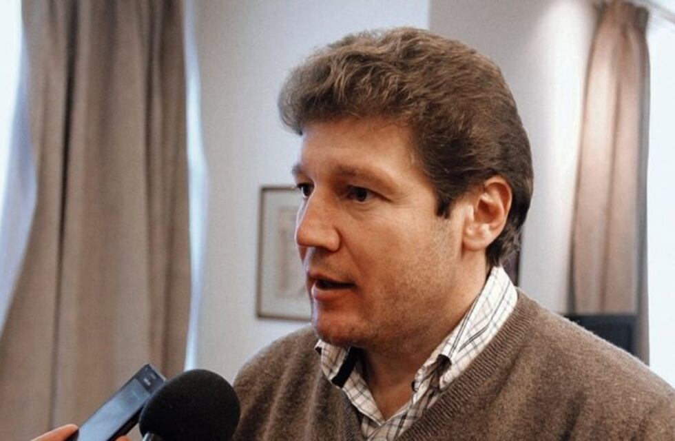 Elecciones en Tierra del Fuego: votó el candidato de Forja Gustavo Melella