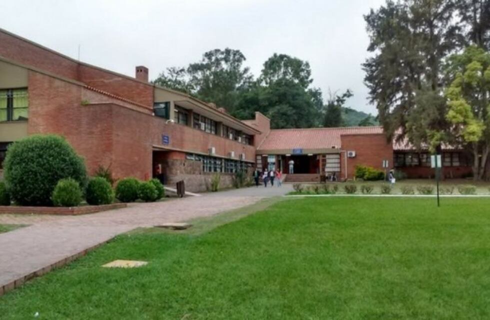 La UCASAL volverá a tener clases presenciales recién en agosto