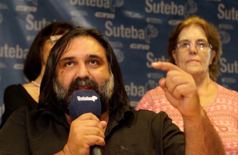Baradel alertó que si el Gobierno no convoca a paritarias, tendrá un conflicto con todos los gremios del pais