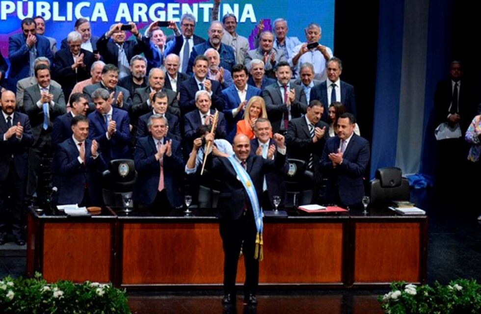 Manzur: en el escenario Alberto, los gobernadores, UIA y CGT