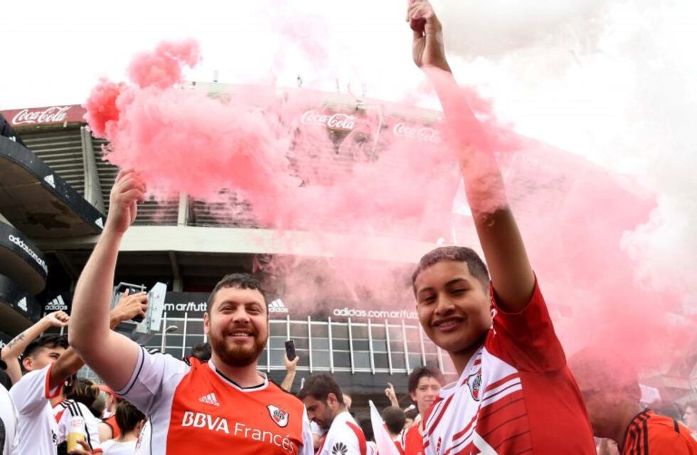Los hinchas de River agotaron las entradas para la revancha de la Superfinal