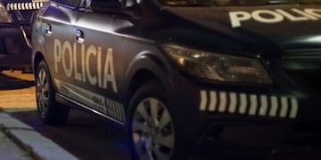 Para ofrecer informacion llamar al 911 o concurrir a la seccional policial más cercana.