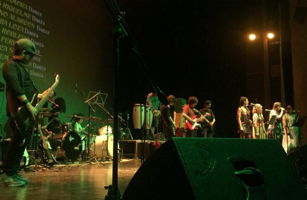 La Escuela Buena Música cerró el año con un Tributo a Bob Marley