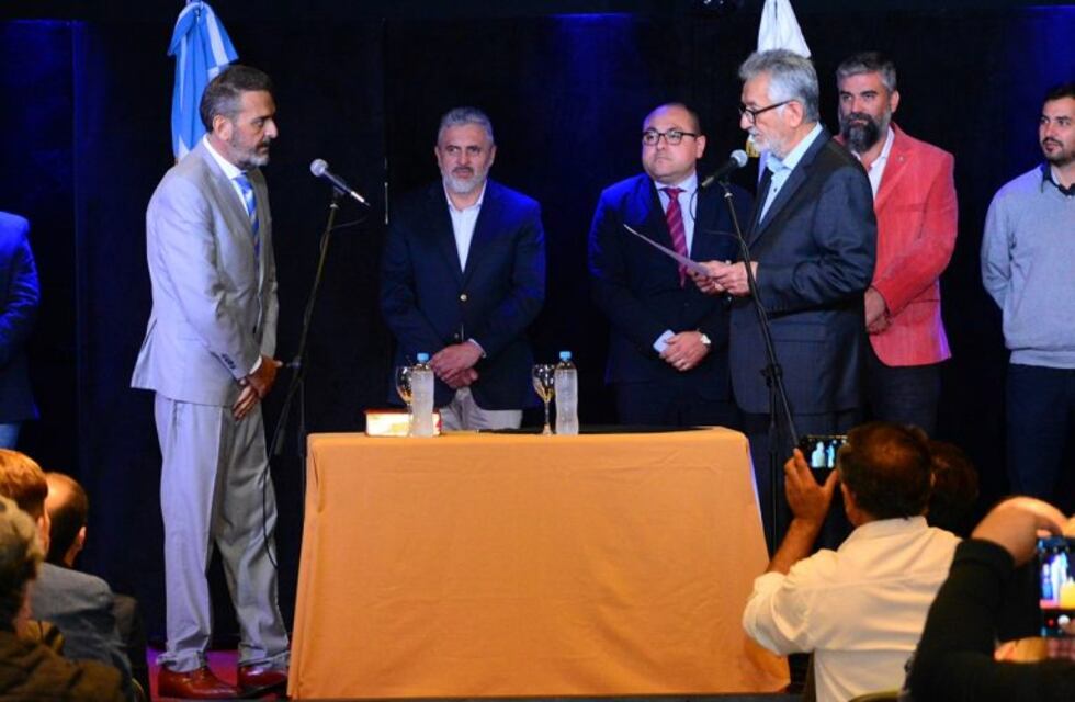 Asumió como ministro de Seguridad de San Luis y atacó a un medio opositor