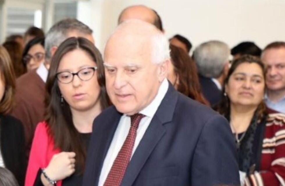 Santa Fe presentó en la Corte Suprema recurso para que se suspendan las medidas fiscales de Macri