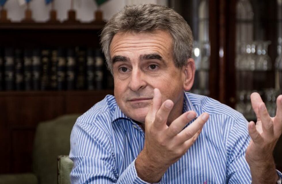 Agustín Rossi: "Macri reafirma el carácter destituyente de la oposición"