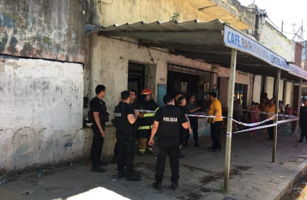 Incendio fatal en una pensión: hay un muerto