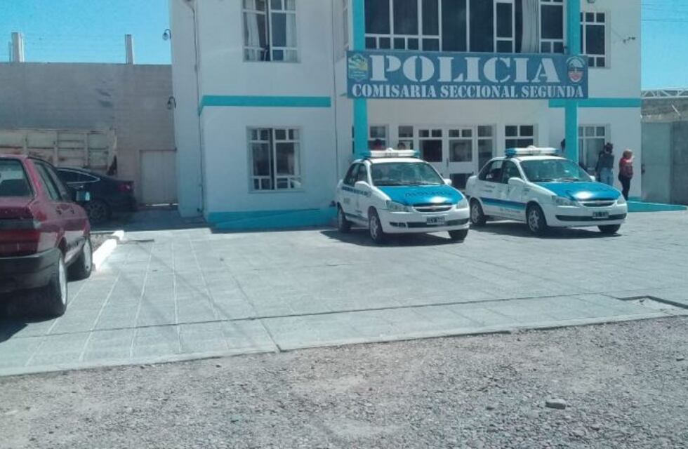Tres demorados por el crimen de un joven de 20 años en Pico Truncado