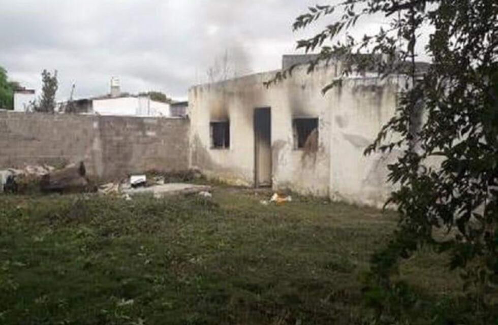 Jesús María: se incendió una casa abandonada