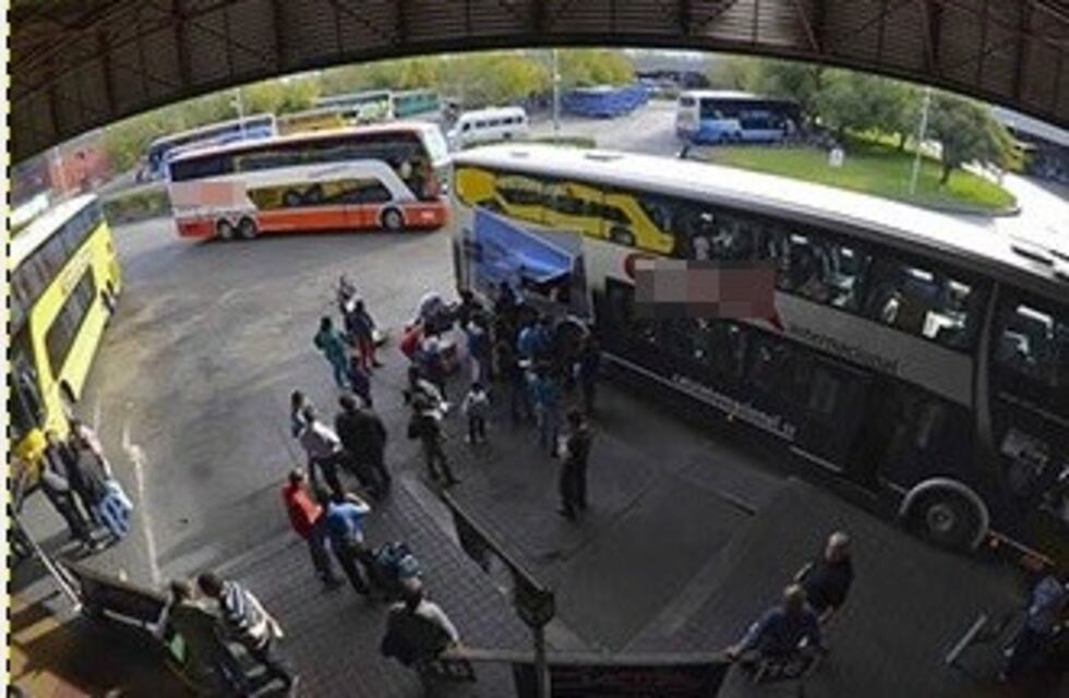 Coronavirus: tres pasajeros provenientes de Chile fueron aislados en la Terminal de Mendoza