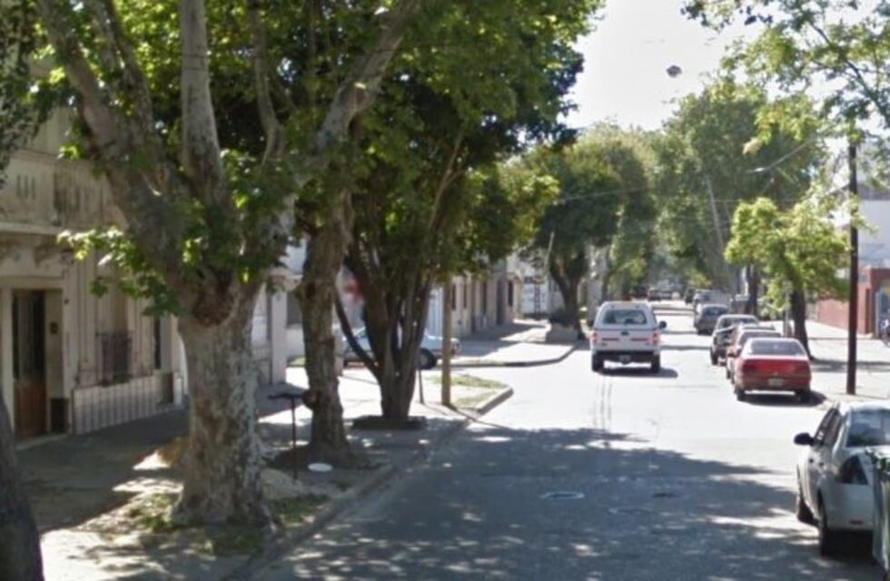 Una joven fue apuñalada a la salida de la escuela en zona norte