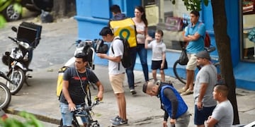 Una delivery de Glovo denunció haber sido acosada por un comerciante en La Plata