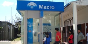 Estatales jujeños cobran sus haberes por agosto