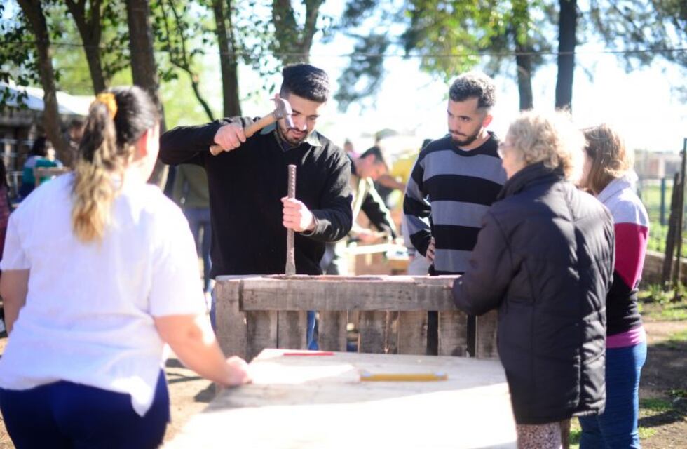 Con cupos completos, inició el curso de recupero de pallets