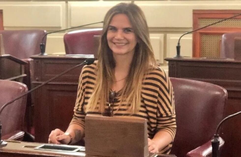 Amalia Granata empleó las redes para comparar el caso del cordero de Punta del Este con el aborto