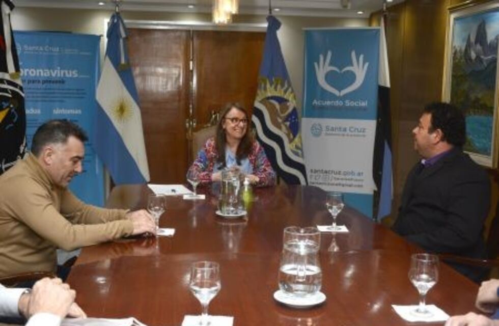 El intendente de El Chaltén se reunió con la Gobernadora
