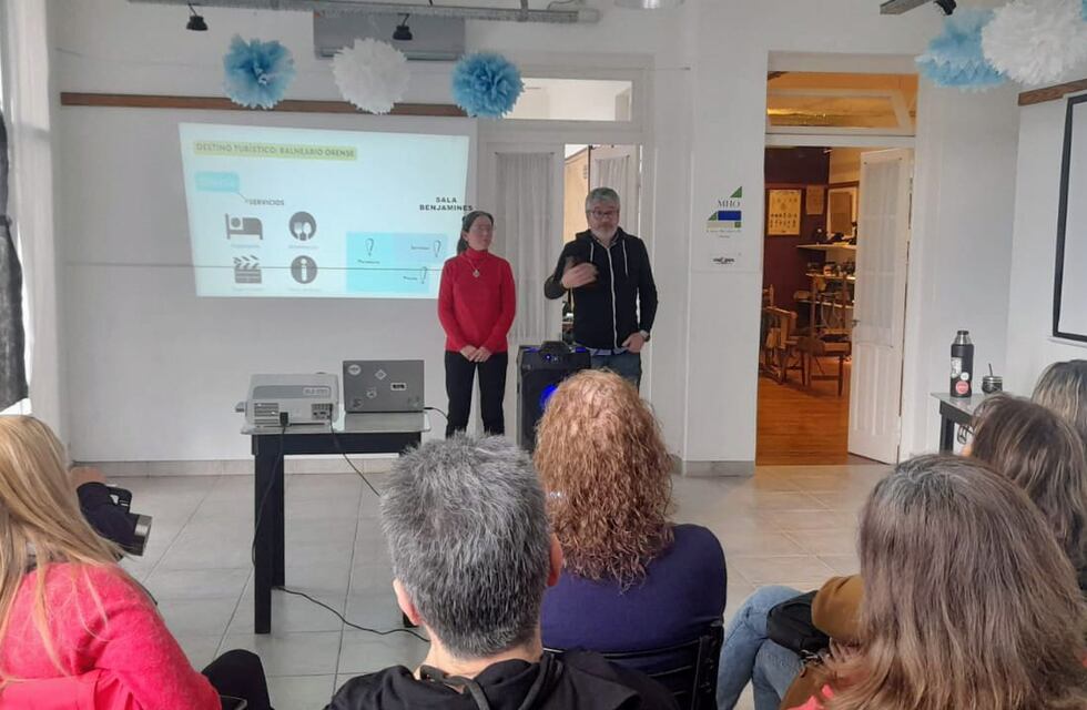 Capacitación en “Comunidad Anfitriona” en Orense y San Francisco de Bellocq