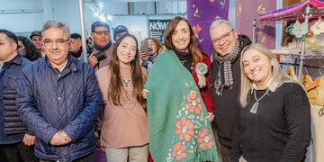 Visito los distintos stand. Presencia de la Puna Catamarqueña