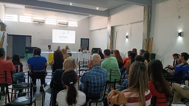 Charla de salud mental en Punta Alta