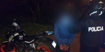 Joven que era buscado por la justicia terminó detenido en Oberá.