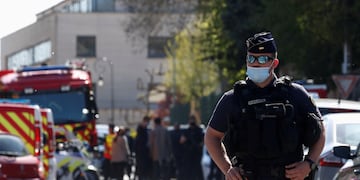 Una mujer policía fue asesinada en Francia