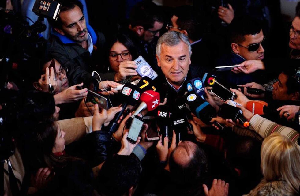 Con escala en las legislativas, Morales toma carrera para 2023