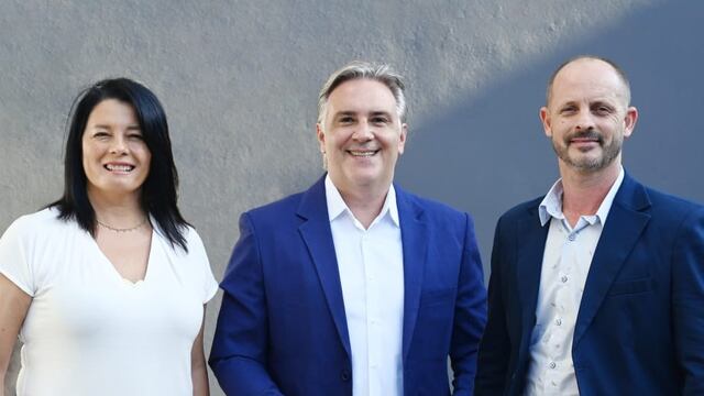 Elisa Carrizo intendente de Transito, Martín Llaryora intendente Córdoba Capital y Fabián Violo candidato 2023 a la intendencia