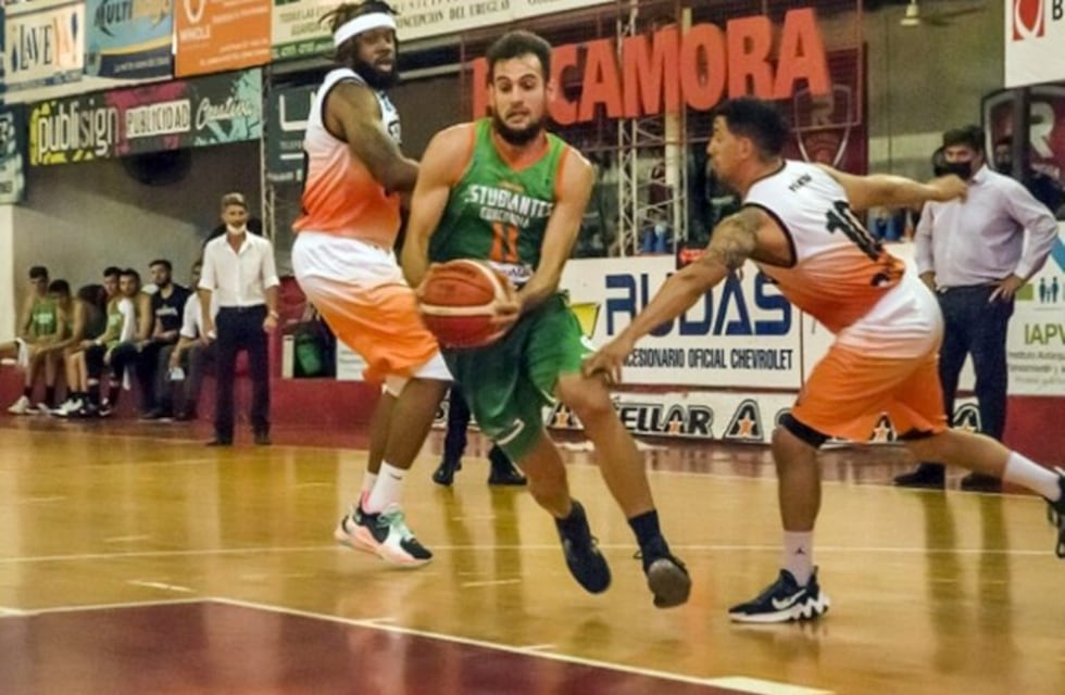 Estudiantes de Concordia ganó ante Pergamino y perdió ante Zárate
