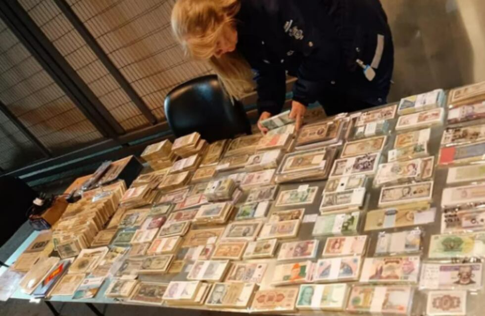 La Aduana secuestró billetes de la época de los campos de concentración nazis valuados en U$S 120.000