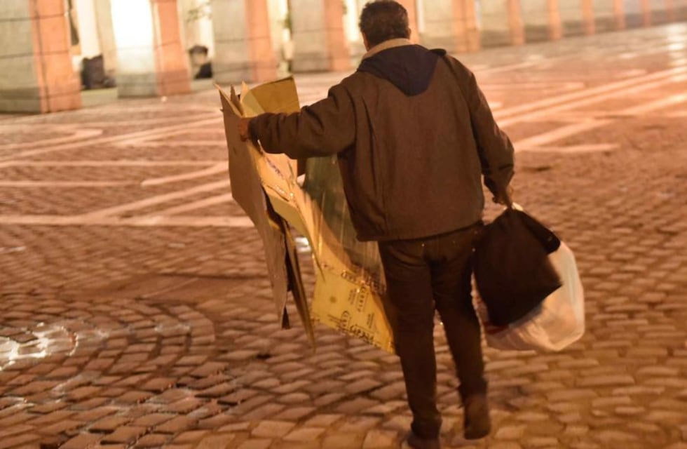 Proponen sistema de padrinazgos para ofrecer duchas solidarias en Córdoba