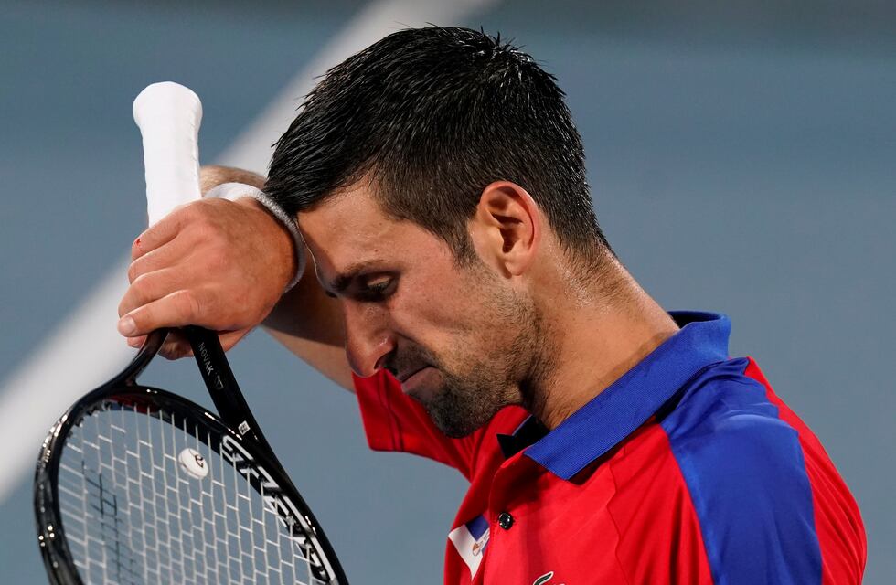 Batacazo en Tokio 2020: Djokovic cayó ante Zverev, se quedó sin final y ya no podrá lograr el Golden Slam