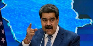 Nicolás Maduro pidió recuperar el avión venezolano-iraní: “Está secuestrado y pretenden robarnos en Argentina”. Foto: AP.