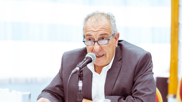 Eduardo Sandri, presidente de Vialidad Provincial TDF, presentó el presupuesto 2021 de la entidad ante la legislatura fueguina.